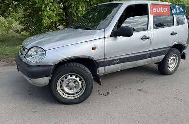Позашляховик / Кросовер Chevrolet Niva 2007 в 