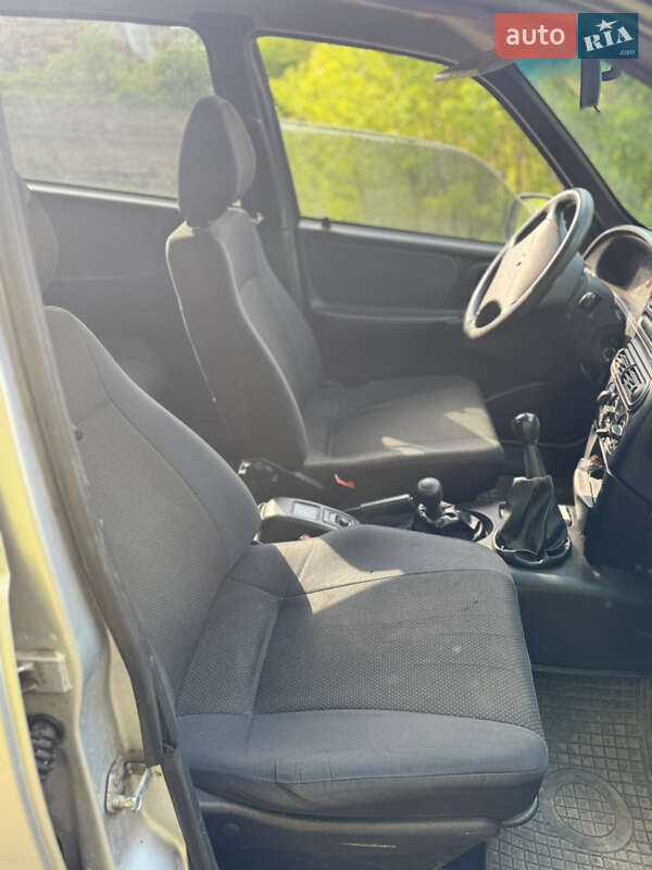 Позашляховик / Кросовер Chevrolet Niva 2007 в Василькові