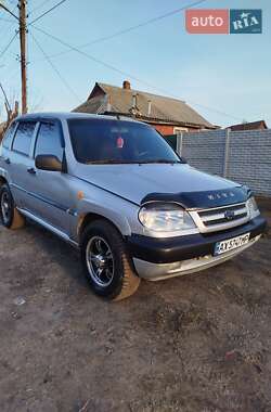 Позашляховик / Кросовер Chevrolet Niva 2006 в 