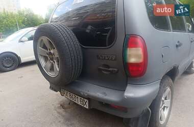 Внедорожник / Кроссовер Chevrolet Niva 2008 в 