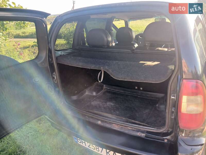 Внедорожник / Кроссовер Chevrolet Niva 2008 в Подольске