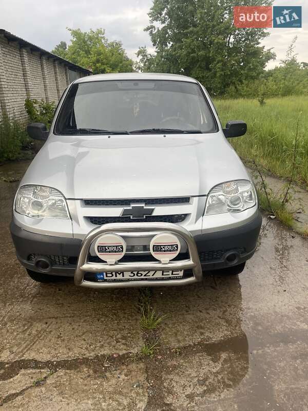 Внедорожник / Кроссовер Chevrolet Niva 2011 в Шостке фото Внедорожник / Кроссовер Chevrolet Niva 2011 в Шостке