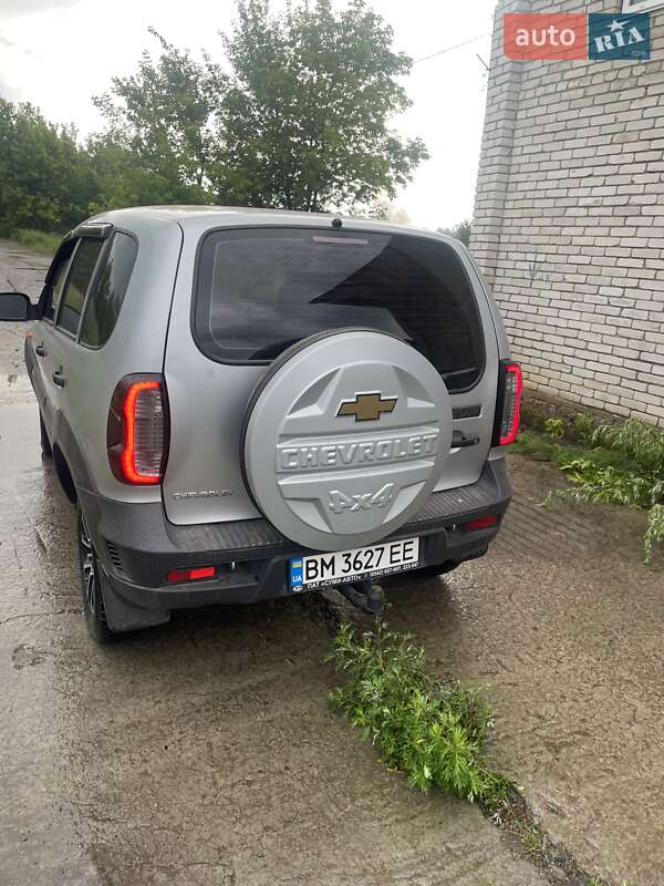Внедорожник / Кроссовер Chevrolet Niva 2011 в Шостке фото 5 Внедорожник / Кроссовер Chevrolet Niva 2011 в Шостке