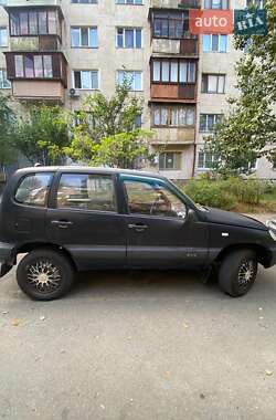 Позашляховик / Кросовер Chevrolet Niva 2006 в Києві