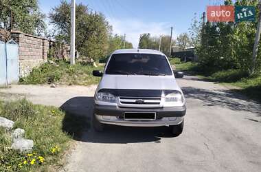Внедорожник / Кроссовер Chevrolet Niva 2005 в Мирополе