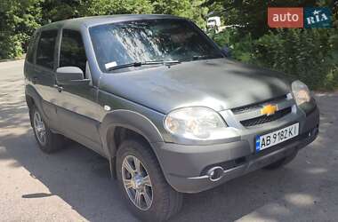 Внедорожник / Кроссовер Chevrolet Niva 2012 в Виннице