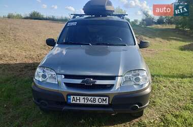 Внедорожник / Кроссовер Chevrolet Niva 2010 в Краматорске