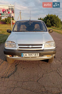 Внедорожник / Кроссовер Chevrolet Niva 2005 в Золотоноше