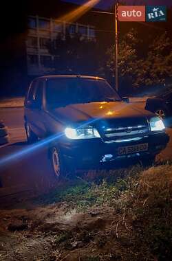 Внедорожник / Кроссовер Chevrolet Niva 2005 в Черкассах