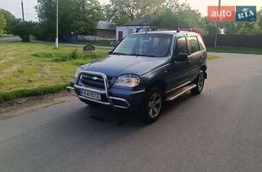 Внедорожник / Кроссовер Chevrolet Niva 2008 в Нежине