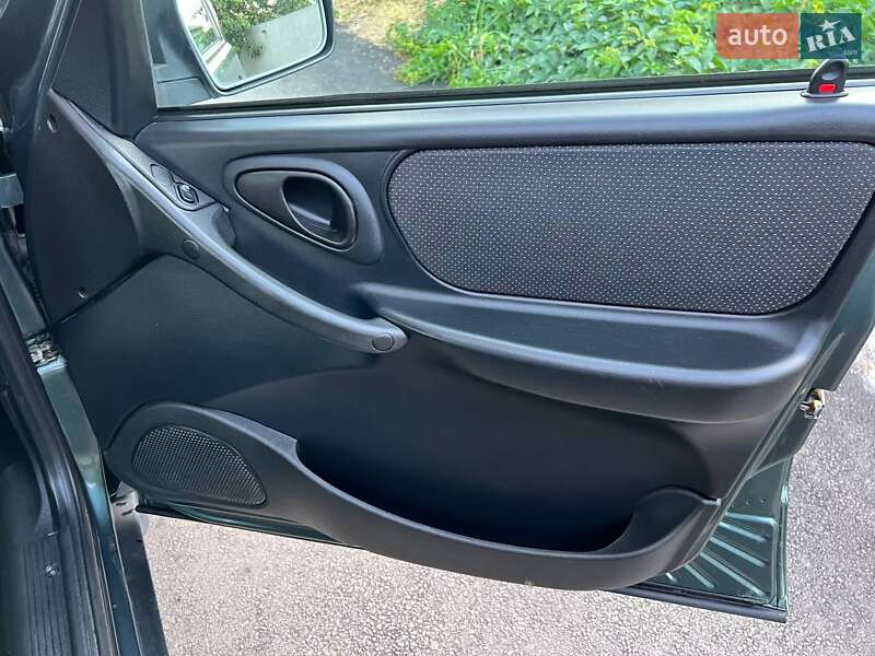 Позашляховик / Кросовер Chevrolet Niva 2019 в Дніпрі