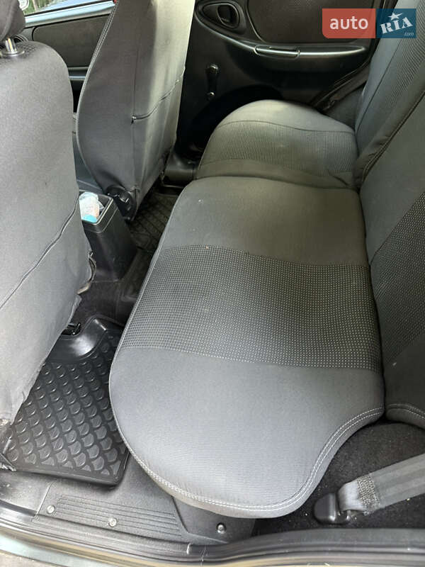 Позашляховик / Кросовер Chevrolet Niva 2016 в Каневі