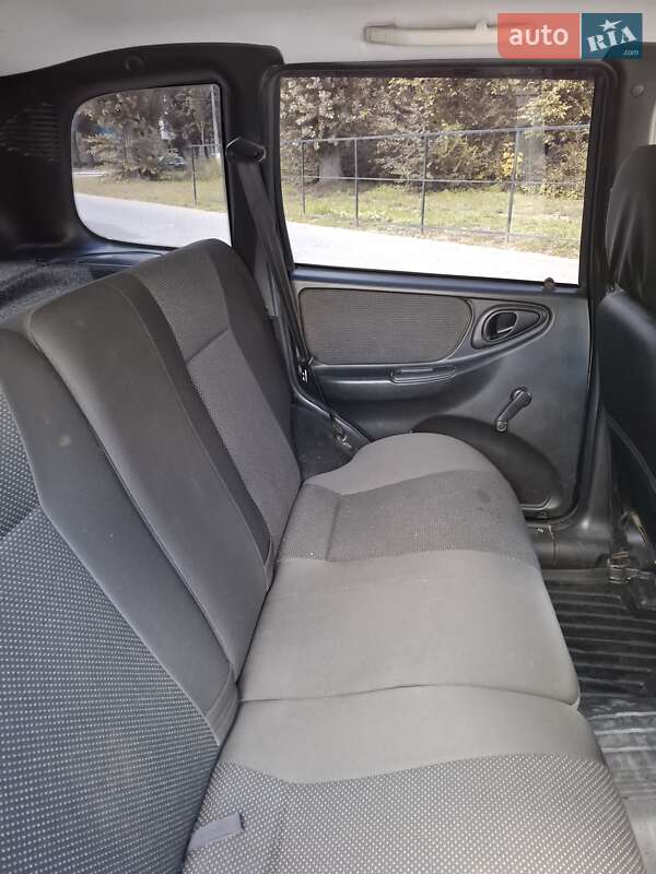 Позашляховик / Кросовер Chevrolet Niva 2008 в Кременчуці