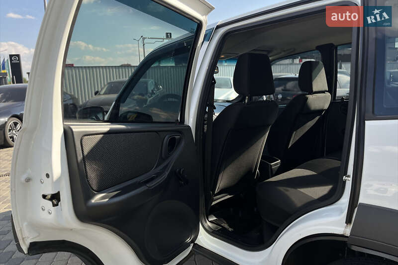 Позашляховик / Кросовер Chevrolet Niva 2018 в Мукачевому