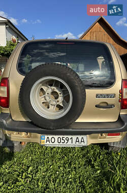 Внедорожник / Кроссовер Chevrolet Niva 2004 в  фото 12 Внедорожник / Кроссовер Chevrolet Niva 2004 в