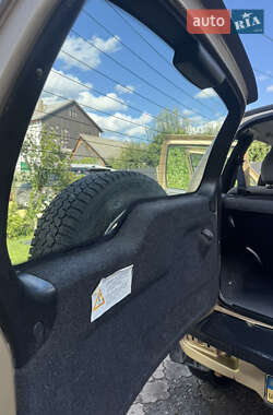 Внедорожник / Кроссовер Chevrolet Niva 2004 в  фото 17 Внедорожник / Кроссовер Chevrolet Niva 2004 в