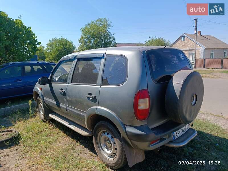 Позашляховик / Кросовер Chevrolet Niva 2006 в Томаківці