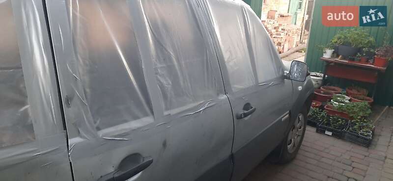 Внедорожник / Кроссовер Chevrolet Niva 2015 в Сумах