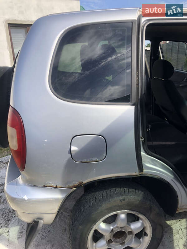 Позашляховик / Кросовер Chevrolet Niva 2006 в Борисполі