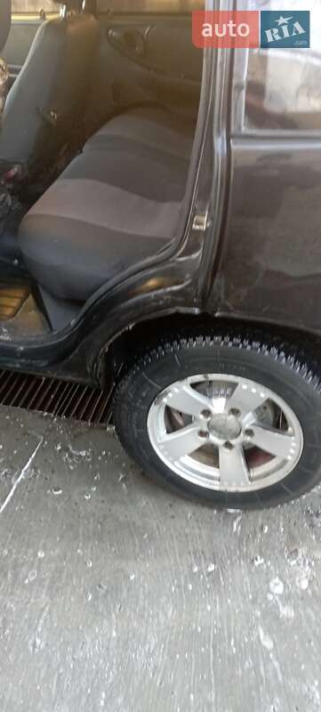 Внедорожник / Кроссовер Chevrolet Niva 2007 в Ярмолинцах