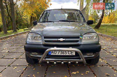 Внедорожник / Кроссовер Chevrolet Niva 2005 в Калуше