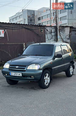 Позашляховик / Кросовер Chevrolet Niva 2008 в Києві