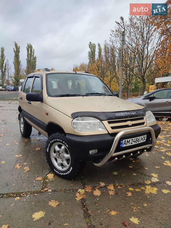 Внедорожник / Кроссовер Chevrolet Niva 2004 в Южноукраинске фото 21 Внедорожник / Кроссовер Chevrolet Niva 2004 в Южноукраинске