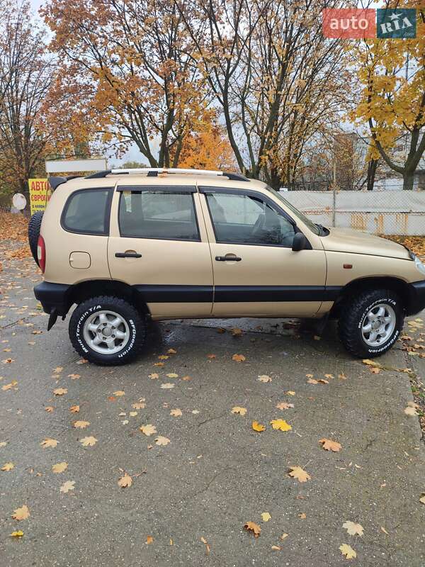 Внедорожник / Кроссовер Chevrolet Niva 2004 в Южноукраинске фото 22 Внедорожник / Кроссовер Chevrolet Niva 2004 в Южноукраинске