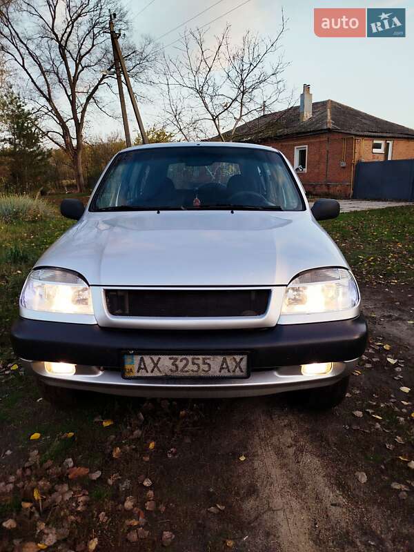 Внедорожник / Кроссовер Chevrolet Niva 2007 в Харькове фото 9 Внедорожник / Кроссовер Chevrolet Niva 2007 в Харькове