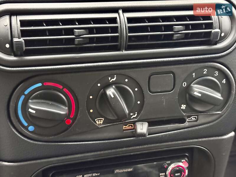 Внедорожник / Кроссовер Chevrolet Niva 2010 в Харькове фото 16 Внедорожник / Кроссовер Chevrolet Niva 2010 в Харькове