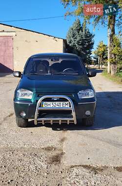 Внедорожник / Кроссовер Chevrolet Niva 2004 в Болграде