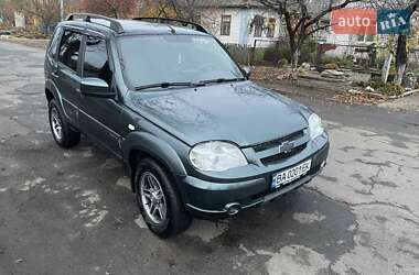 Позашляховик / Кросовер Chevrolet Niva 2020 в Благовіщенську