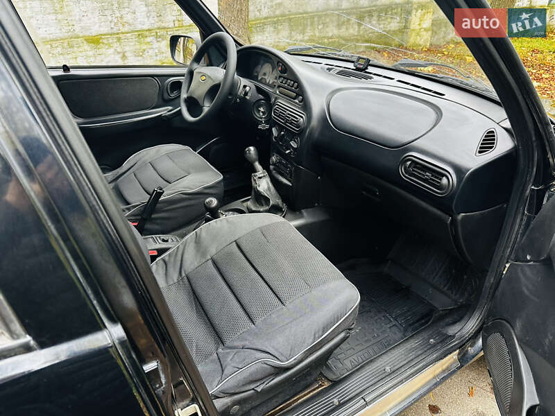 Внедорожник / Кроссовер Chevrolet Niva 2007 в Виннице фото 12 Внедорожник / Кроссовер Chevrolet Niva 2007 в Виннице