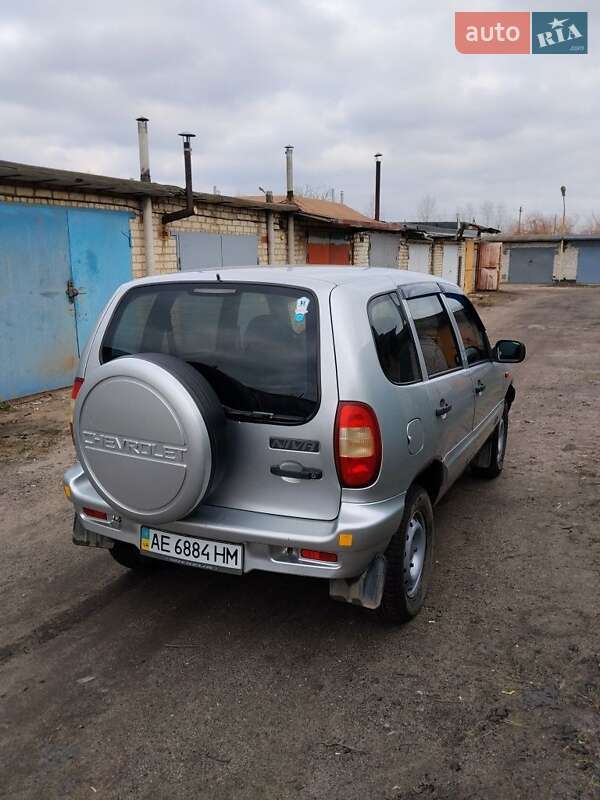 Внедорожник / Кроссовер Chevrolet Niva 2006 в Павлограде фото 2 Внедорожник / Кроссовер Chevrolet Niva 2006 в Павлограде