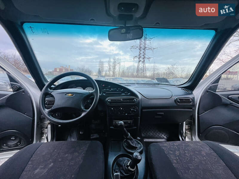 Внедорожник / Кроссовер Chevrolet Niva 2006 в Харькове