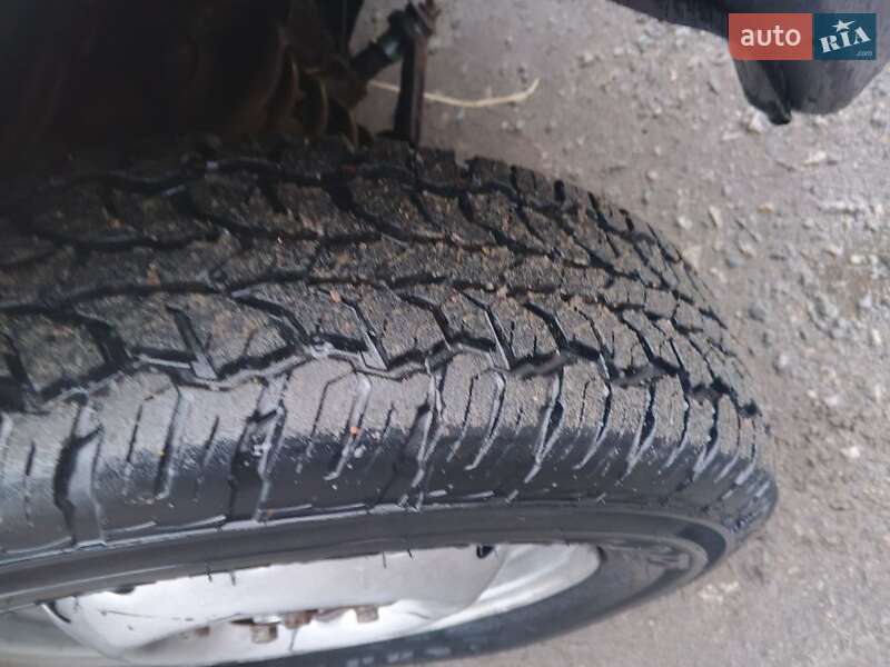 Позашляховик / Кросовер Chevrolet Niva 2005 в Народичах