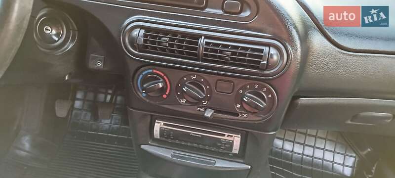 Внедорожник / Кроссовер Chevrolet Niva 2008 в Виннице