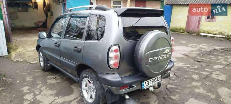 Chevrolet Niva 2008