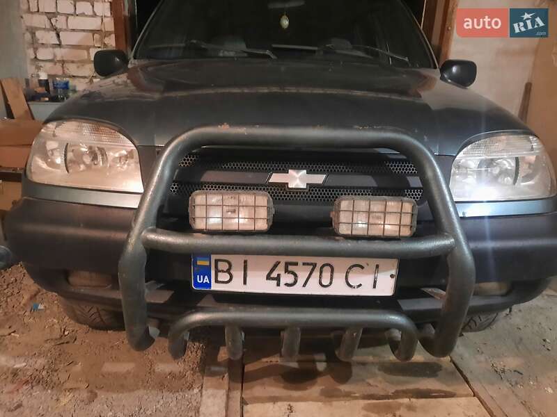 Позашляховик / Кросовер Chevrolet Niva 2006 в Світловодську