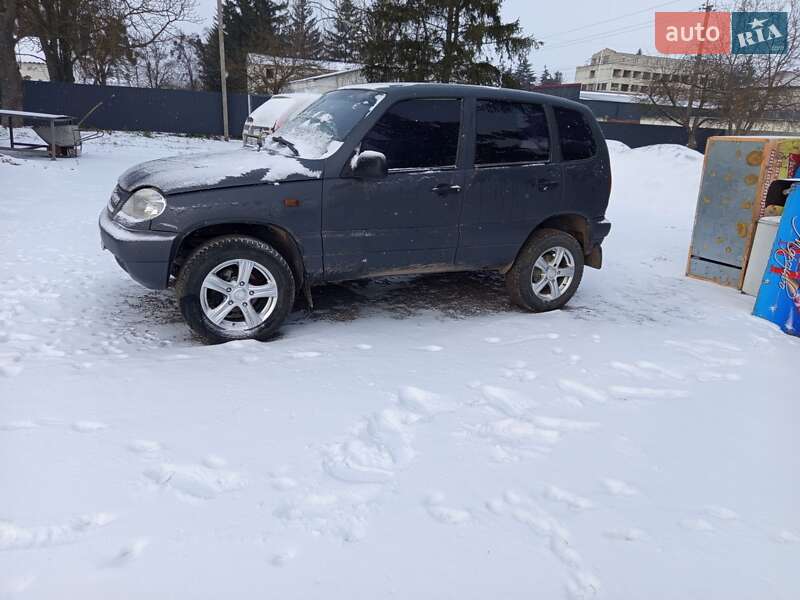 Chevrolet Niva 2008