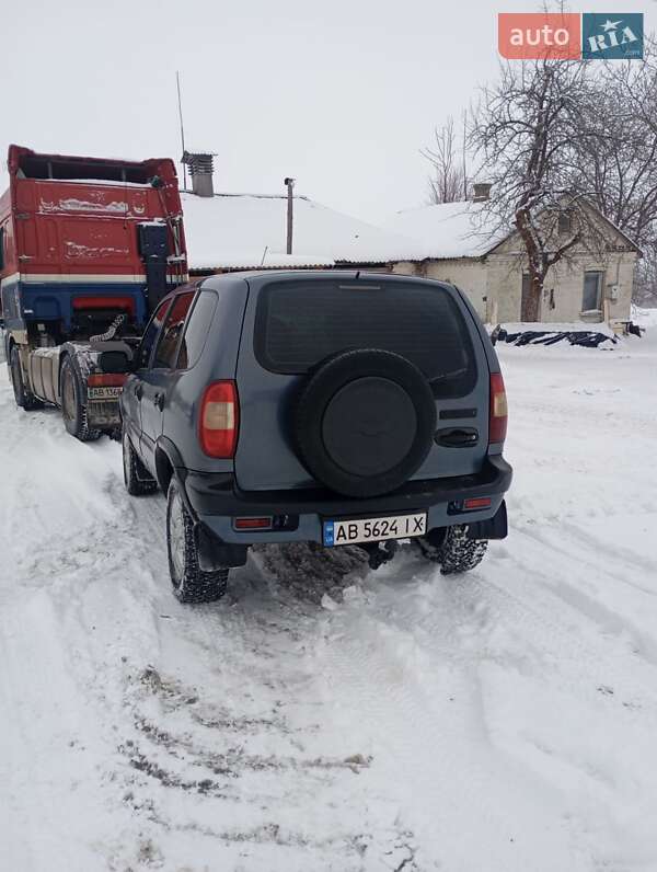 Позашляховик / Кросовер Chevrolet Niva 2008 в Гайсину
