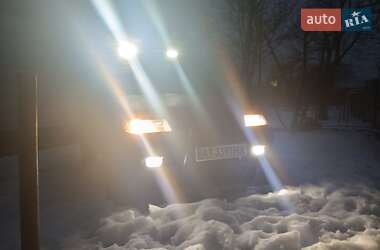 Позашляховик / Кросовер Chevrolet Niva 2004 в Коломиї