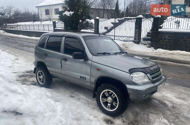 Позашляховик / Кросовер Chevrolet Niva 2007 в Іршаві