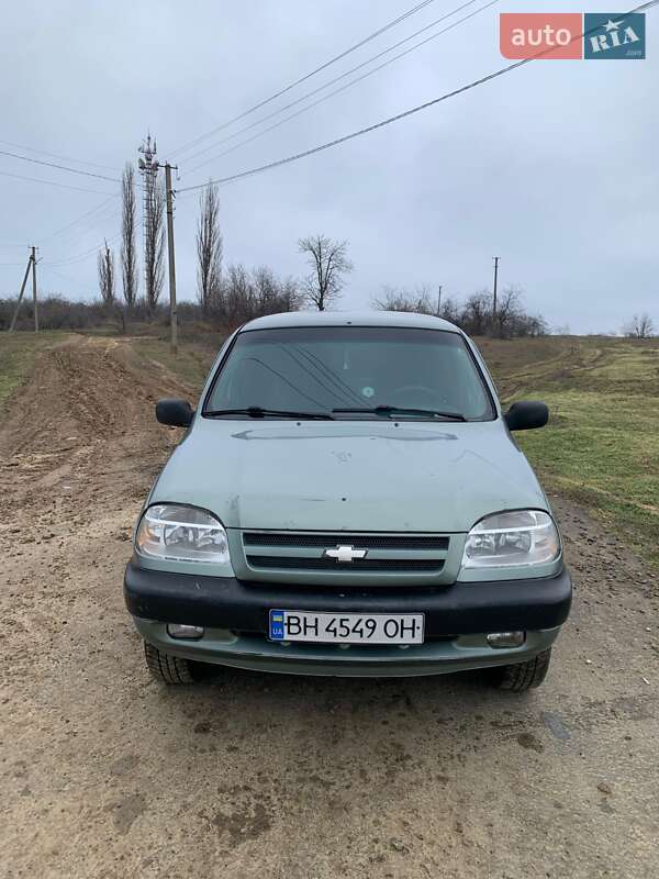 Внедорожник / Кроссовер Chevrolet Niva 2007 в Березовке