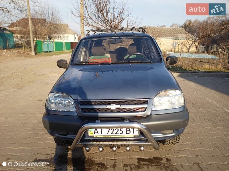 Chevrolet Niva 2008