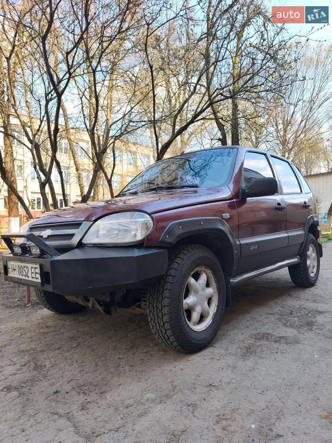 Chevrolet Niva 2004