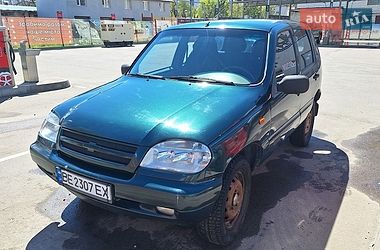 Внедорожник / Кроссовер Chevrolet Niva 2005 в Киеве