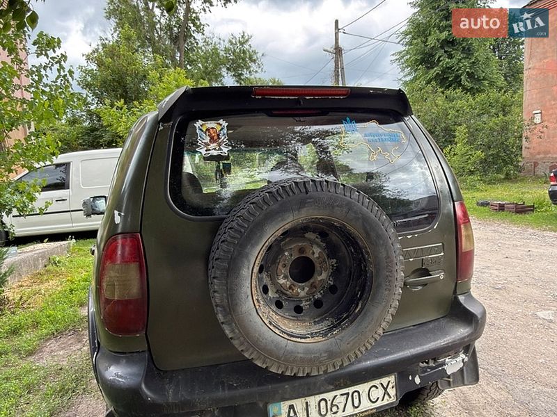 Внедорожник / Кроссовер Chevrolet Niva 2005 в Днепре
