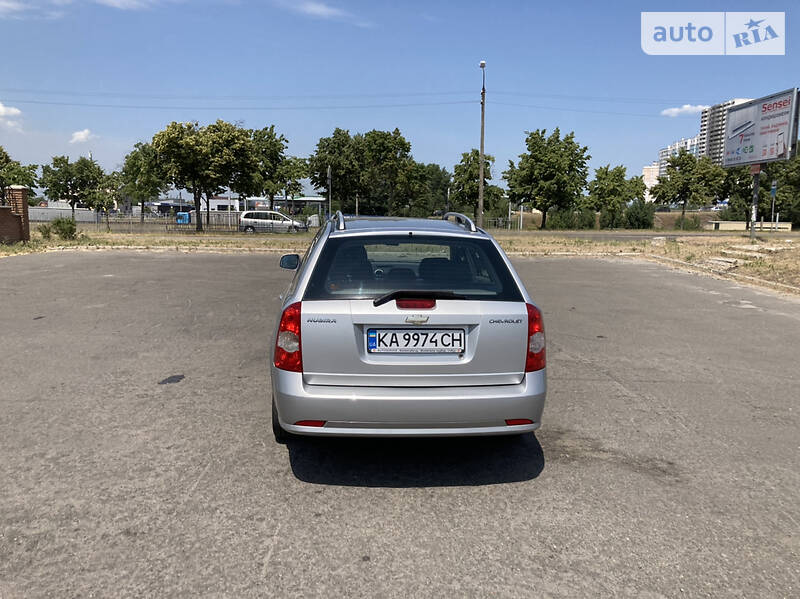 Універсал Chevrolet Nubira 2010 в Києві