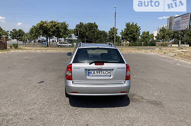 Универсал Chevrolet Nubira 2010 в 